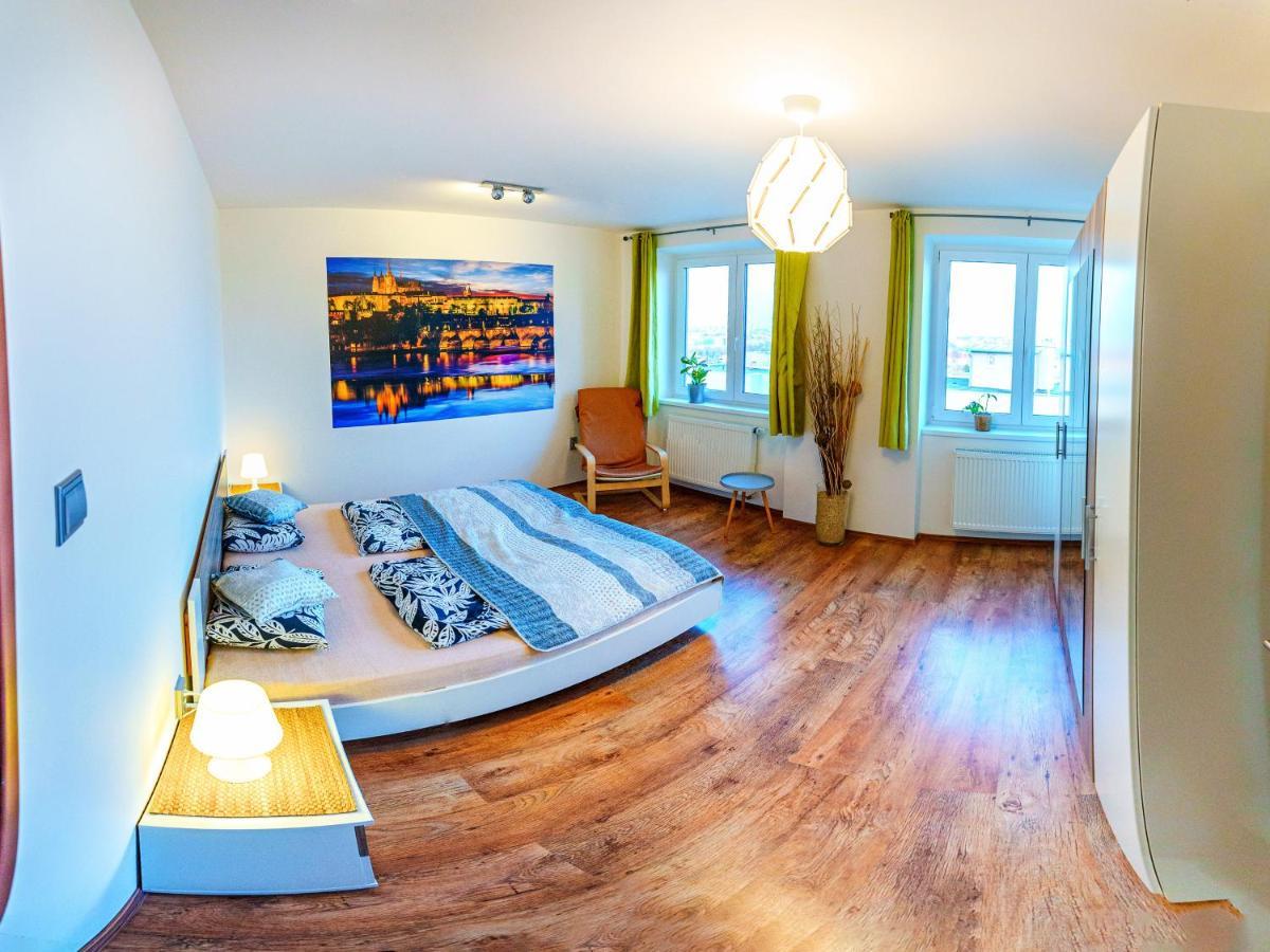 Apartment Pod Sychrovem Prague Ngoại thất bức ảnh