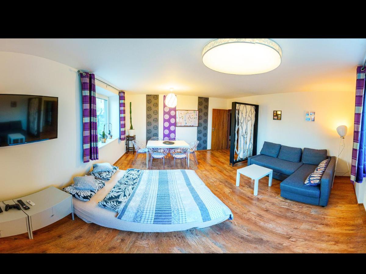 Apartment Pod Sychrovem Prague Ngoại thất bức ảnh