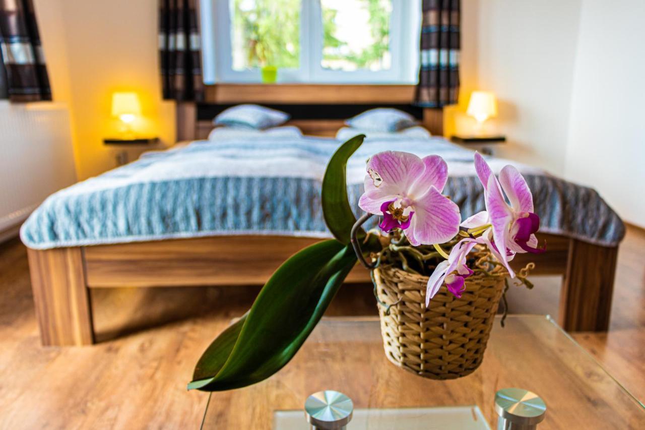 Apartment Pod Sychrovem Prague Ngoại thất bức ảnh