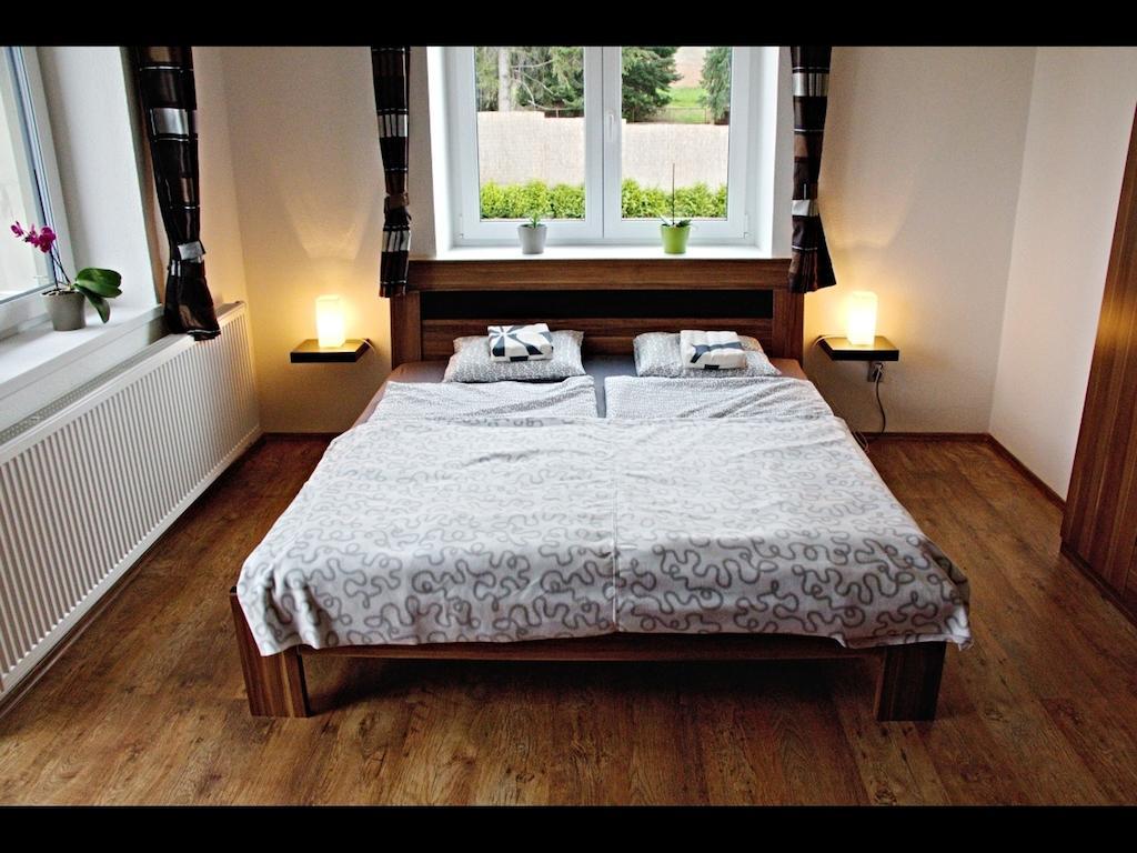 Apartment Pod Sychrovem Prague Phòng bức ảnh