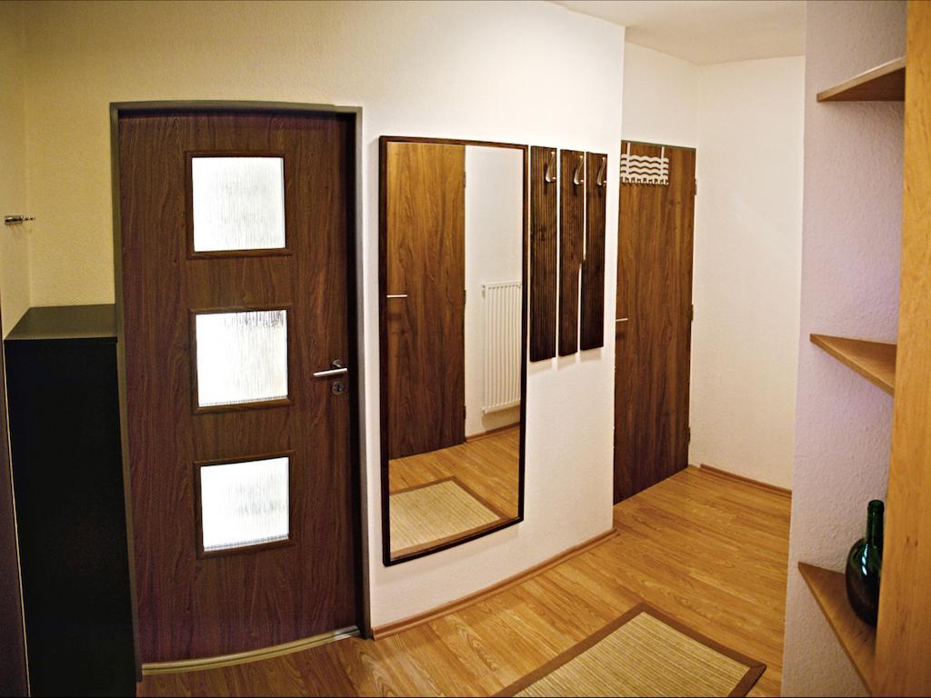 Apartment Pod Sychrovem Prague Phòng bức ảnh